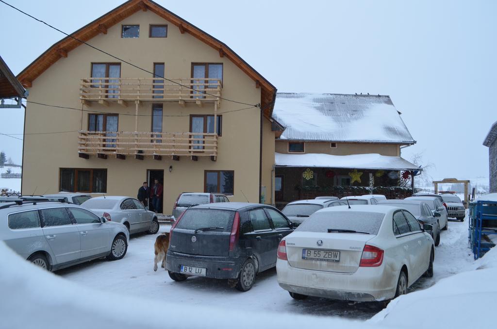 Pensiunea Popasul Iancului Hotel Marisel Exterior photo